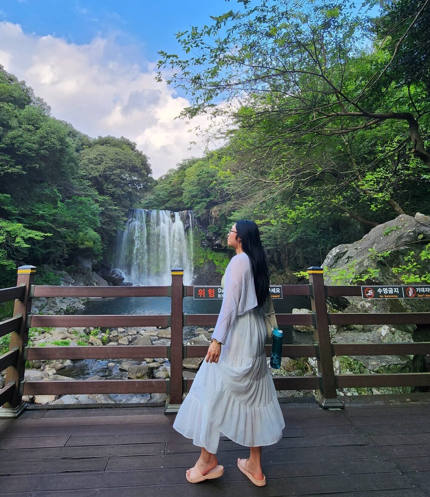 Things to do in Jeju, Cheonjeyeon Waterfall
